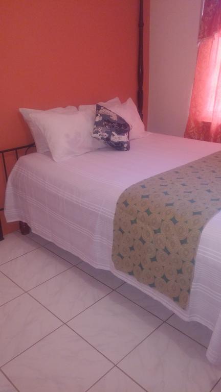 G&R Guesthouse Falmouth Εξωτερικό φωτογραφία